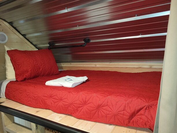 Imagen general del Hotel The Orchard Hostel Private Bunks. Foto 6