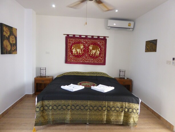 Imagen de la habitación del Hotel The Orchid Beach Resort At Vip Resort. Foto 10