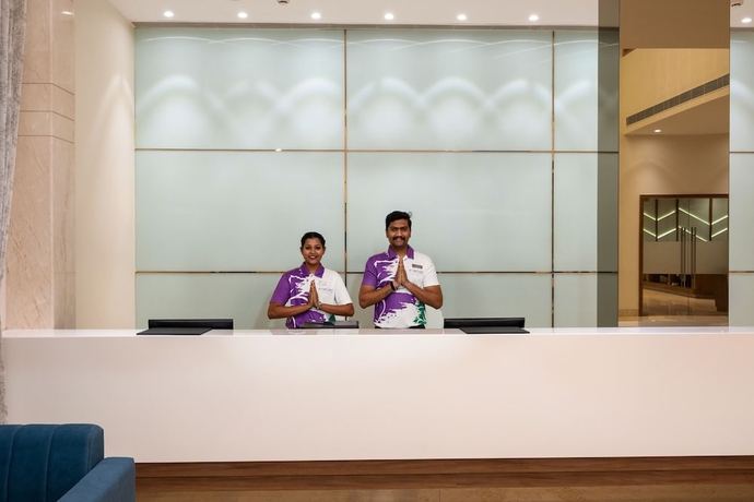 Imagen de los interiores del Hotel The Orchid Jamnagar. Foto 15