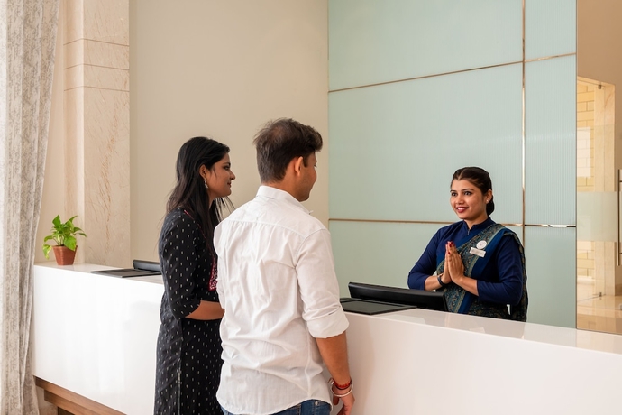 Imagen de los interiores del Hotel The Orchid Jamnagar. Foto 16