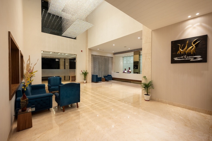 Imagen de los interiores del Hotel The Orchid Jamnagar. Foto 19