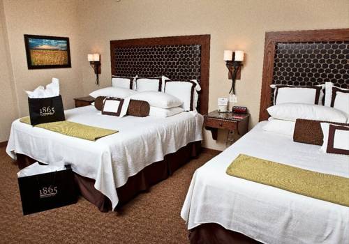 Imagen de la habitación del Hotel The Oread Lawrence, Tapestry Collection By Hilton. Foto 4