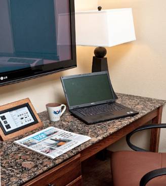 Imagen de la habitación del Hotel The Oread Lawrence, Tapestry Collection By Hilton. Foto 7