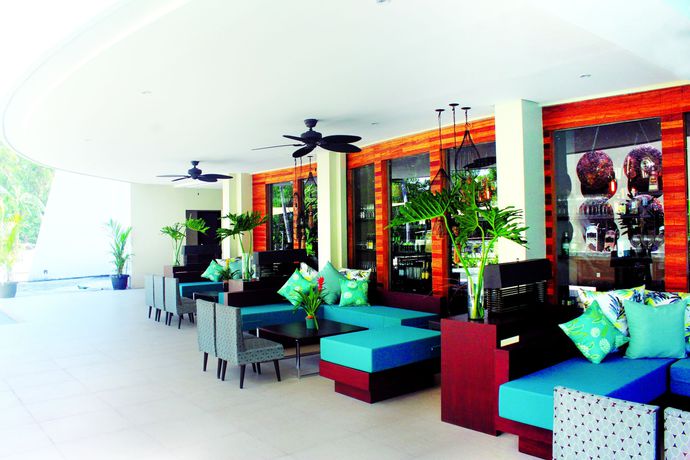 Imagen de los interiores del Hotel The Oriental Bataan. Foto 18
