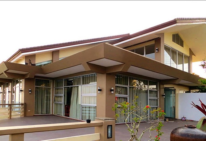 Imagen general del Hotel The Oriental Luxury Suites Tagaytay. Foto 2