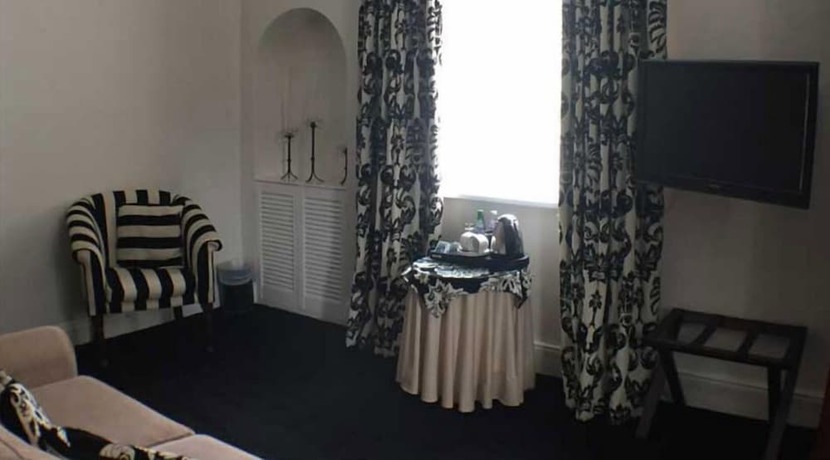 Imagen de la habitación del Hotel The Original Rosslyn. Foto 13