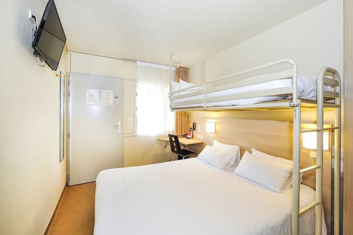 Imagen de la habitación del Hotel The Originals Access, Bordeaux Aéroport. Foto 12