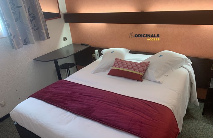 Imagen de la habitación del Hotel The Originals Access Bourges Nord. Foto 7