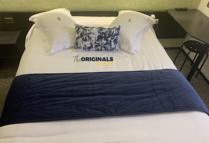 Imagen de la habitación del Hotel The Originals Access Bourges Nord. Foto 9