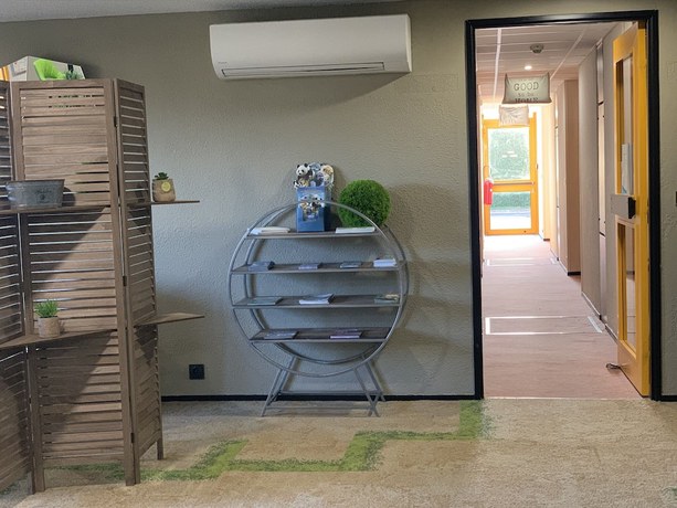 Imagen de los interiores del Hotel The Originals Access Bourges Nord. Foto 13