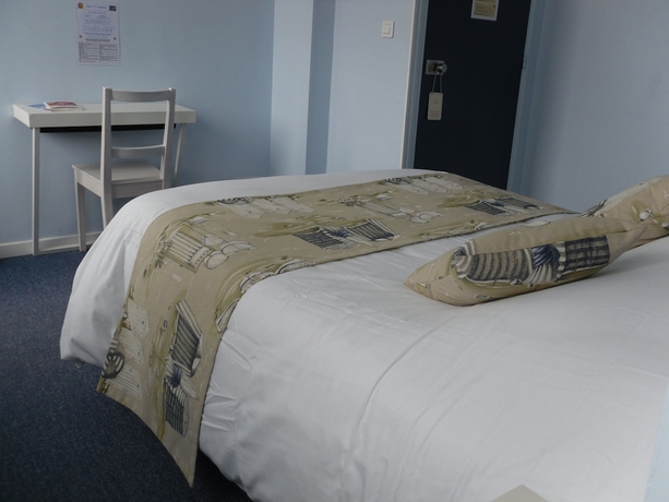 Imagen de la habitación del Hotel The Originals Access, Corinna. Foto 10