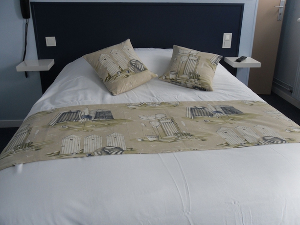 Imagen de la habitación del Hotel The Originals Access, Corinna. Foto 12