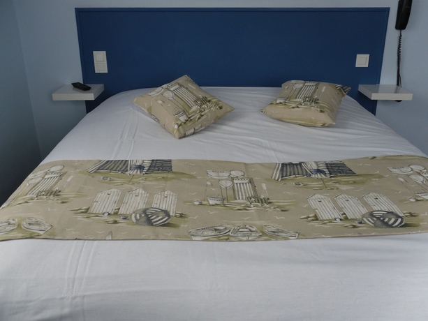 Imagen de la habitación del Hotel The Originals Access, Corinna. Foto 14
