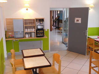 Imagen del bar/restaurante del Hotel The Originals Access, Figeac. Foto 3