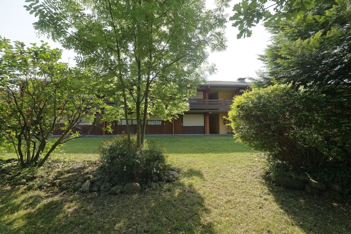 Imagen de los exteriores del Hotel The Originals Access, Foix. Foto 10