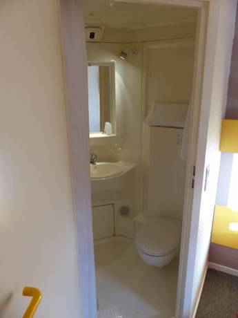 Imagen de la habitación del Hotel The Originals Access, H&ocirc;tel Moustache, SeclinFoxotel. Foto 15