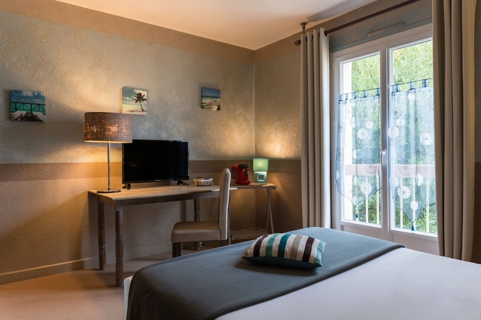 Imagen de la habitación del Hotel The Originals Access, Hostellerie Des Pins. Foto 2