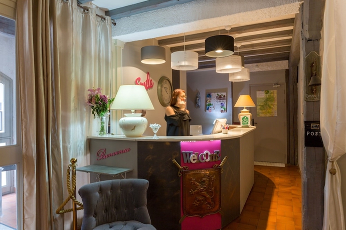 Imagen de los interiores del Hotel The Originals Access, Hostellerie Des Pins. Foto 18