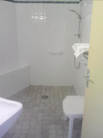 Imagen de la habitación del Hotel The Originals Access, Le Beaulieu. Foto 12