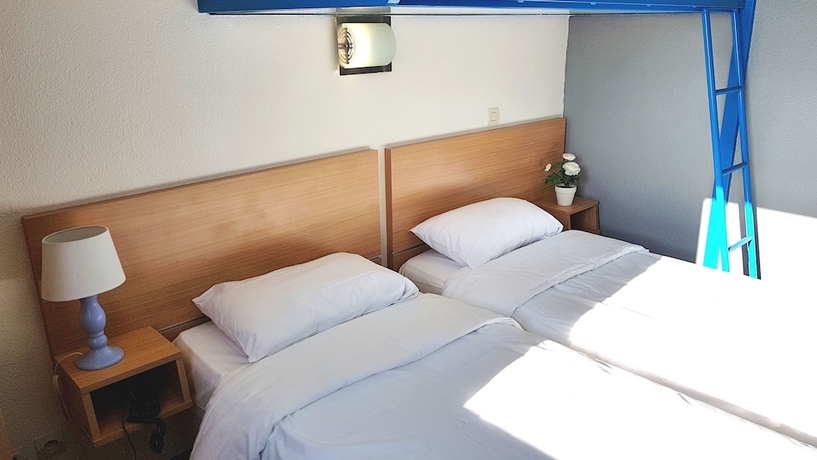 Imagen de la habitación del Hotel The Originals Access, Les Iris. Foto 3
