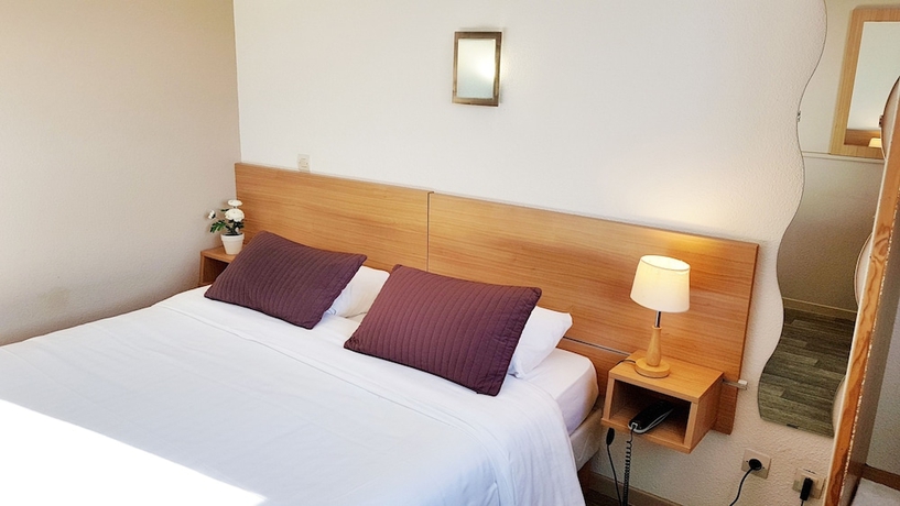 Imagen de la habitación del Hotel The Originals Access, Les Iris. Foto 11