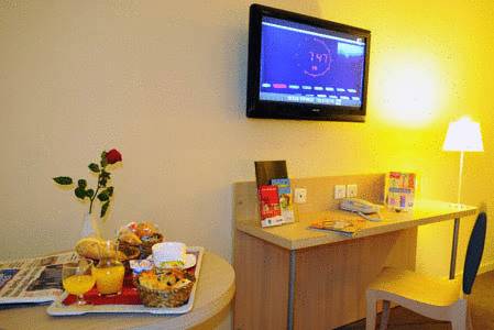 Imagen de la habitación del Hotel The Originals Boutique, Actuel. Foto 11