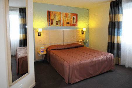 Imagen de la habitación del Hotel The Originals Boutique, Actuel. Foto 14