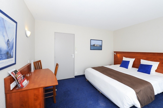 Imagen de la habitación del Hotel The Originals Boutique, Admiral's, Les Sables-d'olonne. Foto 9