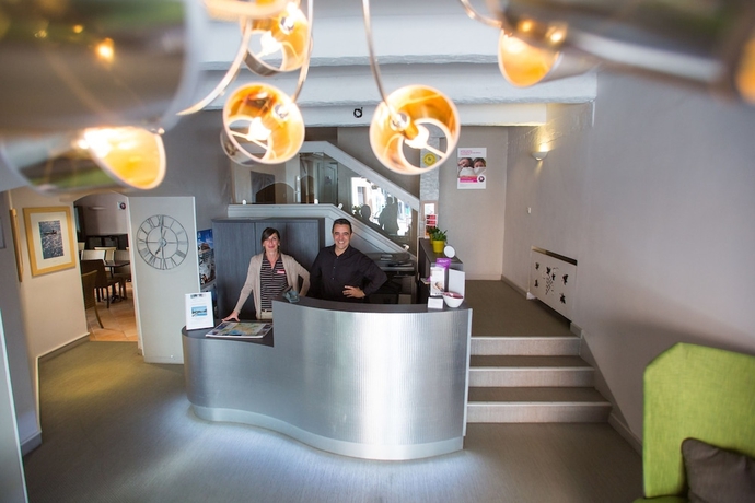 Imagen de los interiores del Hotel The Originals Boutique, Cassitel, Cassis Port. Foto 19