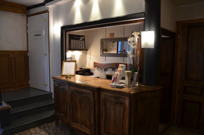 Imagen de los interiores del Hotel The Originals Boutique, Clair , Martigues. Foto 12