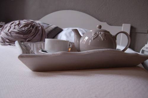 Imagen de la habitación del Hotel The Originals Boutique, De La Balance, Montbéliard. Foto 9