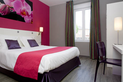 Imagen de la habitación del Hotel The Originals Boutique, De L'univers, Montluçon. Foto 3