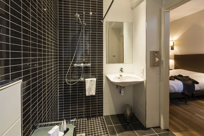 Imagen de la habitación del Hotel The Originals Boutique, Des Princes, Strasbourg Centre. Foto 8