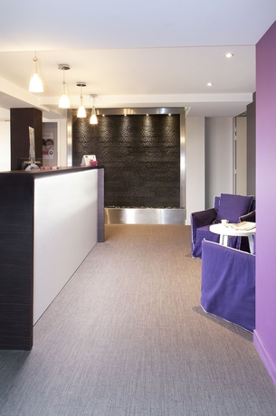 Imagen de los interiores del Hotel The Originals Boutique, Du Château, Dinan. Foto 19