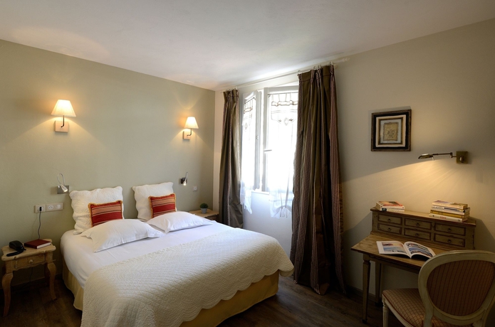 Imagen de la habitación del Hotel The Originals Boutique, Du Parc. Foto 7