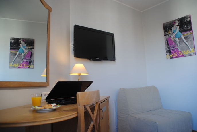 Imagen de la habitación del Hotel The Originals Boutique, Grand De La Gare, Toulon. Foto 6