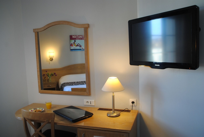 Imagen de la habitación del Hotel The Originals Boutique, Grand De La Gare, Toulon. Foto 9