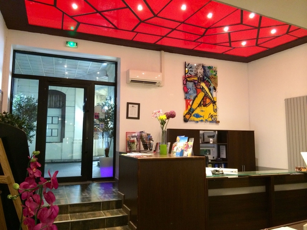 Imagen de los interiores del Hotel The Originals Boutique, Hôtel Danieli, Avignon. Foto 13