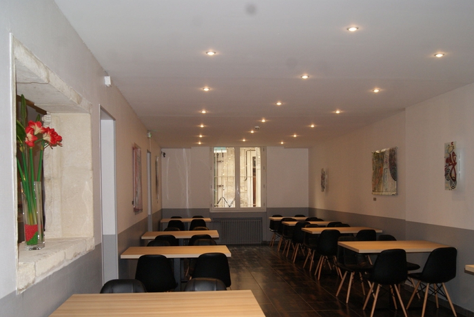 Imagen de los interiores del Hotel The Originals Boutique, Hôtel Danieli, Avignon. Foto 16