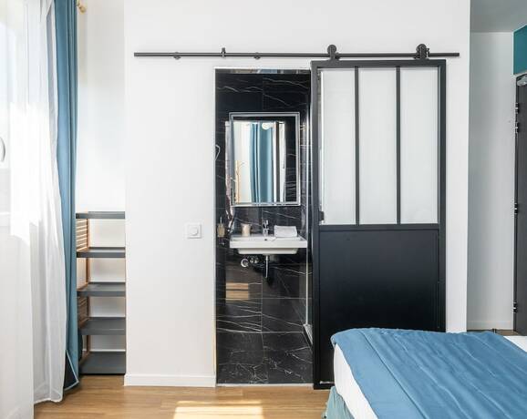 Imagen general del Hotel The Originals Boutique, Hôtel Le Marignan,Le Havre Centre Gare. Foto 5