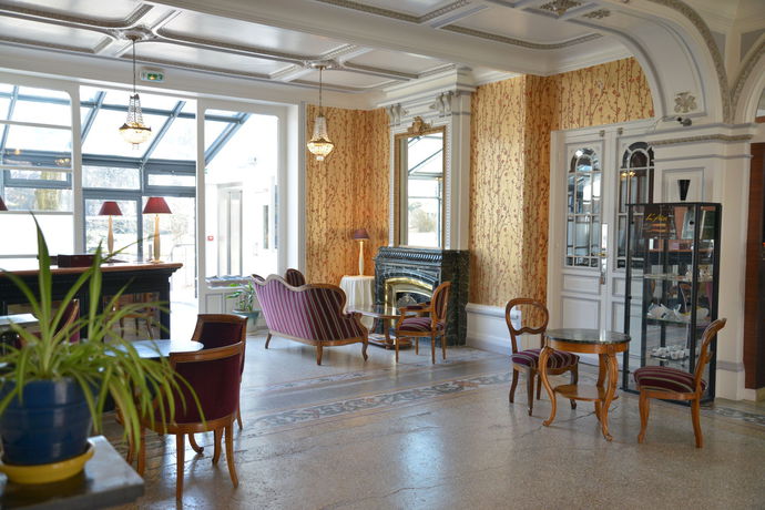 Imagen de los interiores del Hotel The Originals Boutique, H&ocirc;tel Terminus. Foto 14