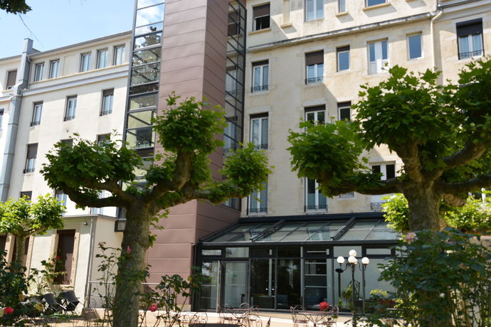 Imagen de la habitación del Hotel The Originals Boutique, H&ocirc;tel Terminus. Foto 11
