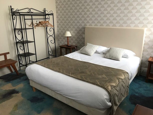 Imagen de la habitación del Hotel The Originals Boutique, H&ocirc;tel Victoria. Foto 3