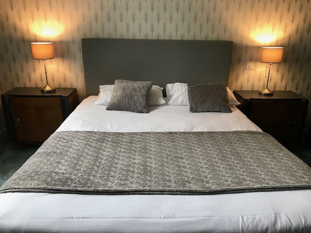 Imagen de la habitación del Hotel The Originals Boutique, H&ocirc;tel Victoria. Foto 4
