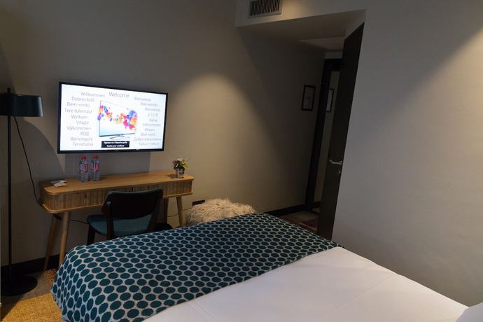 Imagen de la habitación del Hotel The Originals Boutique, Hôtel des Sources. Foto 4