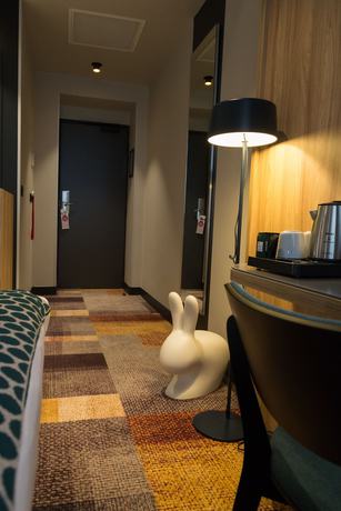 Imagen de la habitación del Hotel The Originals Boutique, Hôtel des Sources. Foto 7