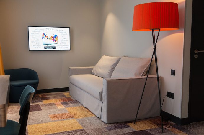 Imagen de la habitación del Hotel The Originals Boutique, Hôtel des Sources. Foto 16