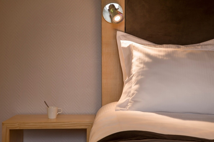 Imagen de la habitación del Hotel The Originals Boutique, Hôtel du Pont Roupt, Mende (Inter-Hotel). Foto 4