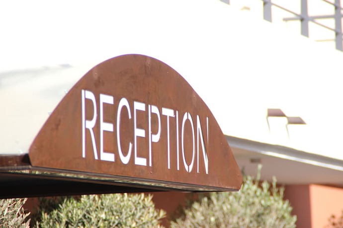 Imagen de los interiores del Hotel The Originals Boutique, Hôtel l\'Occitan, Aubagne Nord. Foto 17