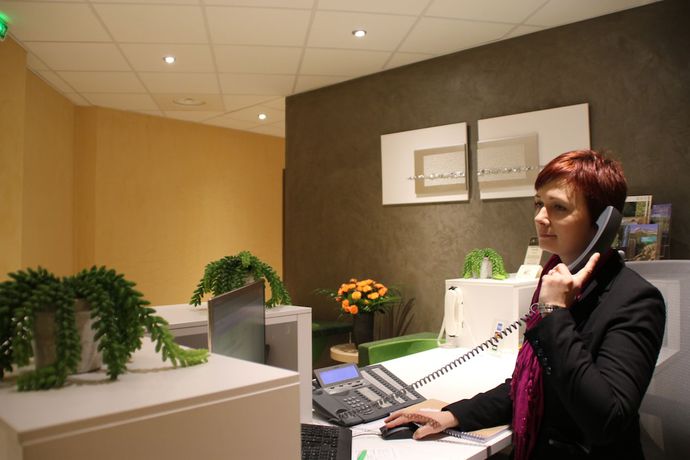 Imagen de los interiores del Hotel The Originals Boutique, Hôtel l\'Occitan, Aubagne Nord. Foto 18